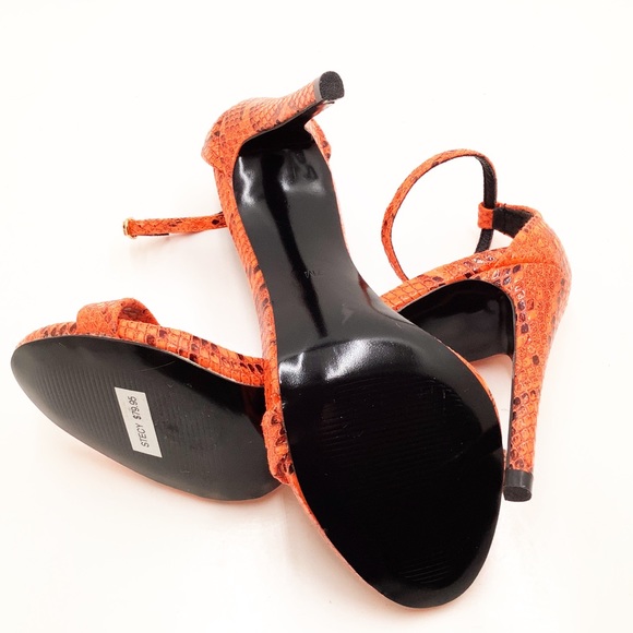 🆕{Steve Madden} Stecy Leather Heels - Picture 6 of 7